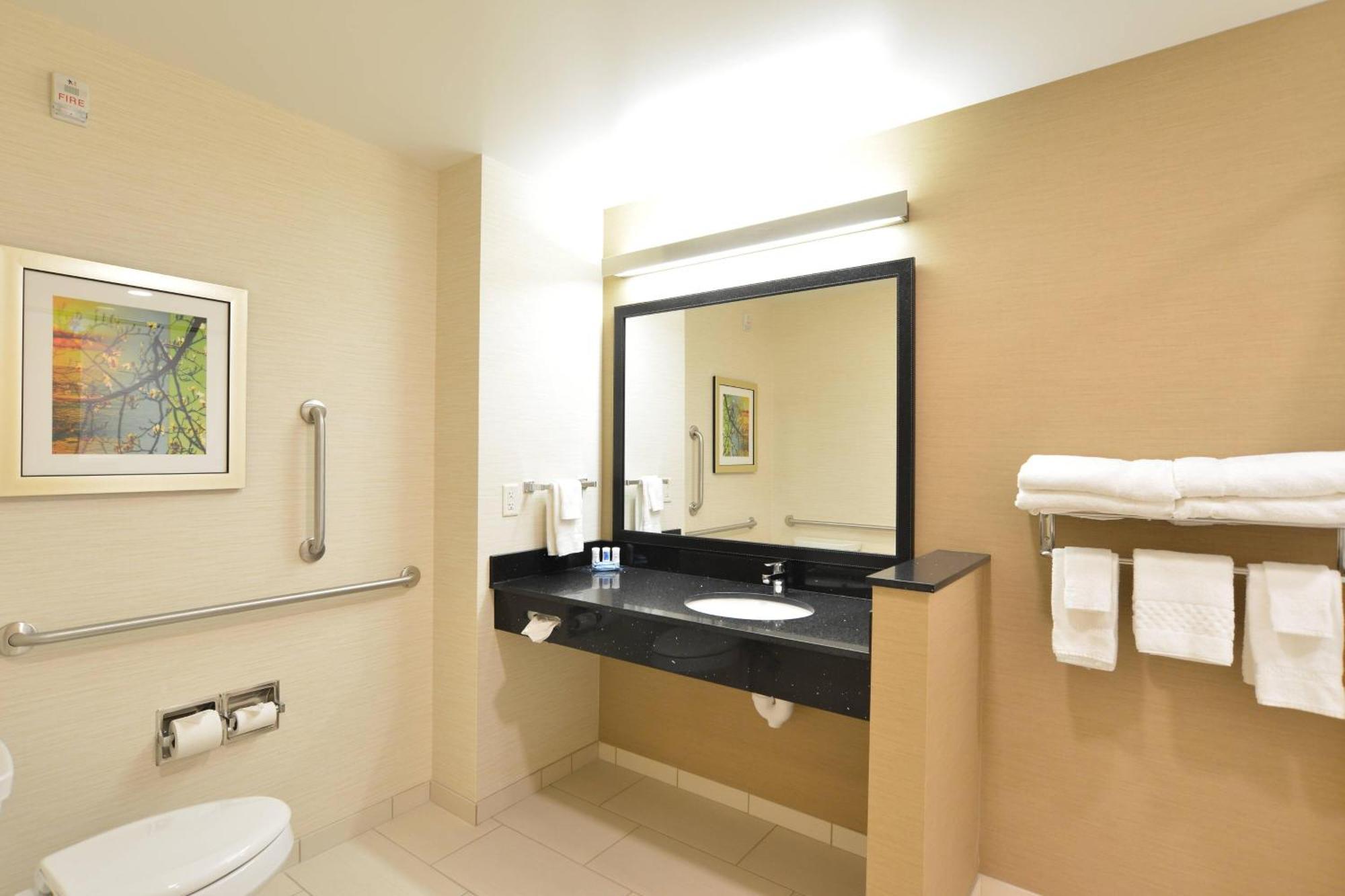 Fairfield Inn & Suites By Marriott Eau Claire/Chippewa Falls Esterno foto